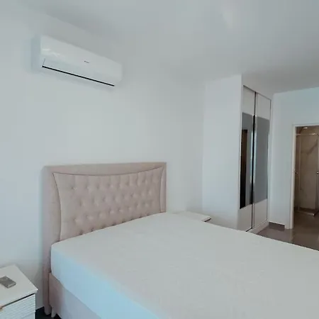 5 Star Luxury & *